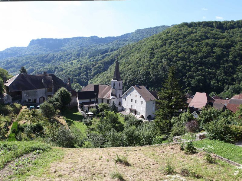 village-de-Lods2